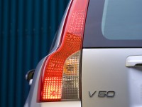 Volvo V50 photo